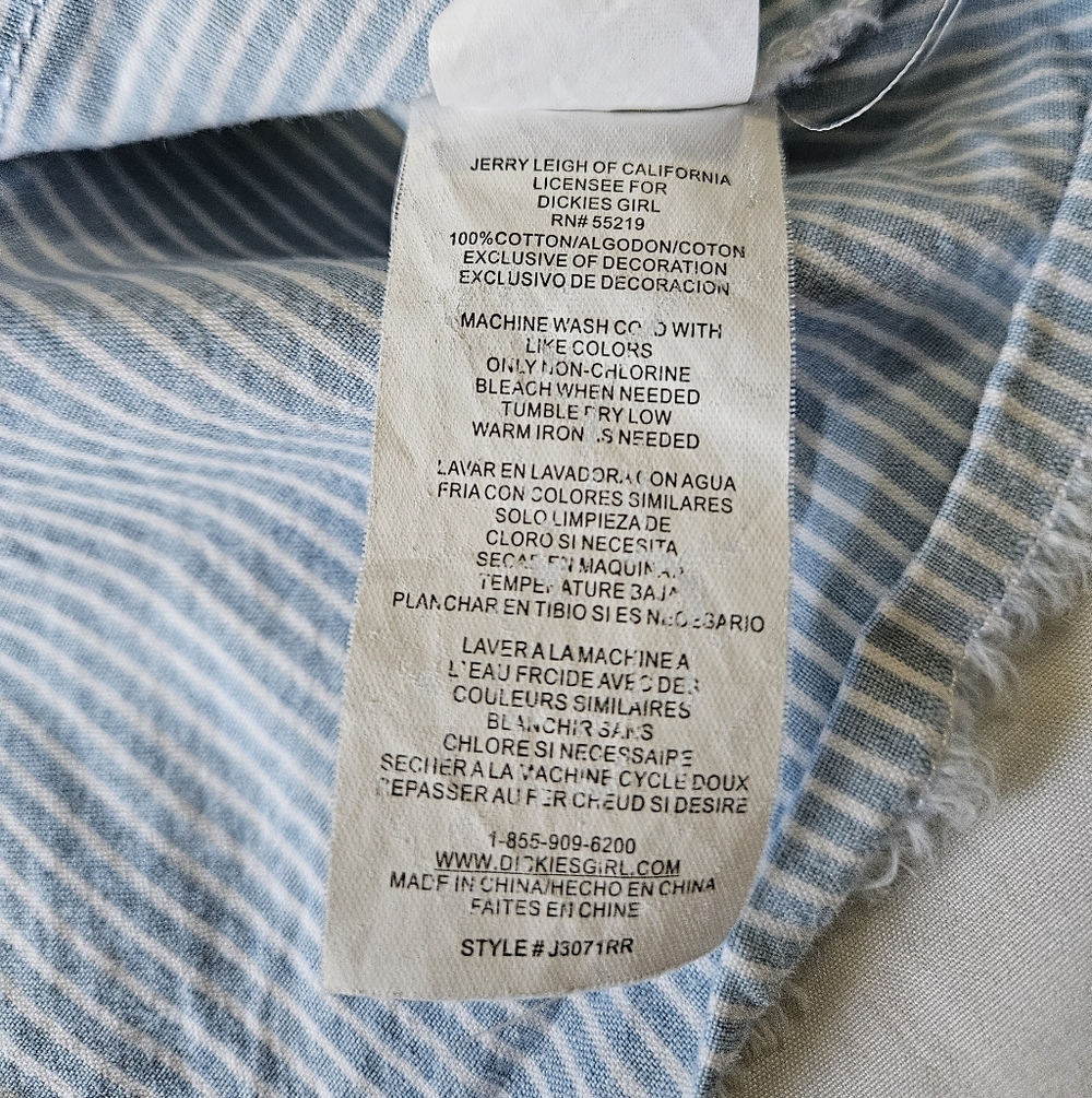 Dickies Women's Cropped Pinstripe Work Shirt - Size Small - Picture 5 of 9
